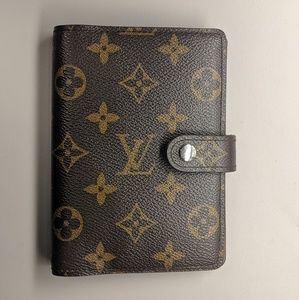 Louis Vuitton monogram PM Agenda